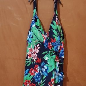 Swim 365 Swimsuit Top Size 16W Bright Flowers on Navy Background